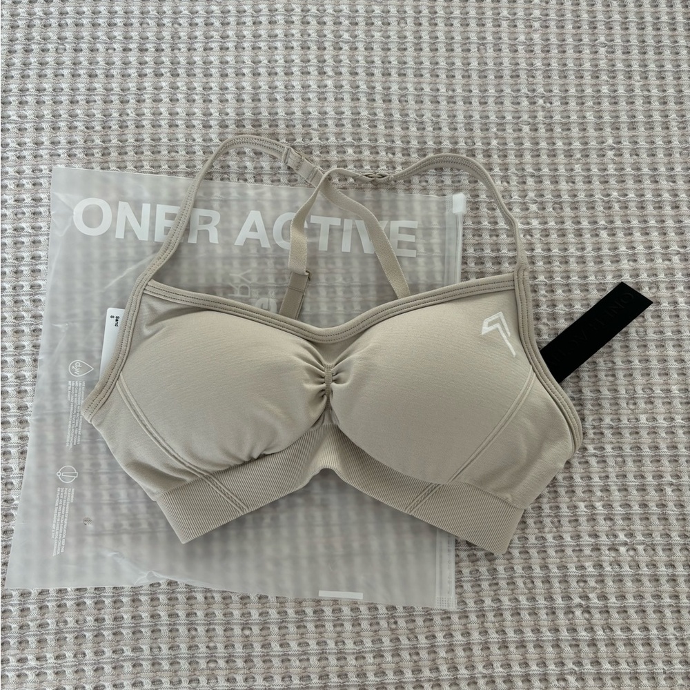 Sand ONER ACTIVE effortless sports bra!